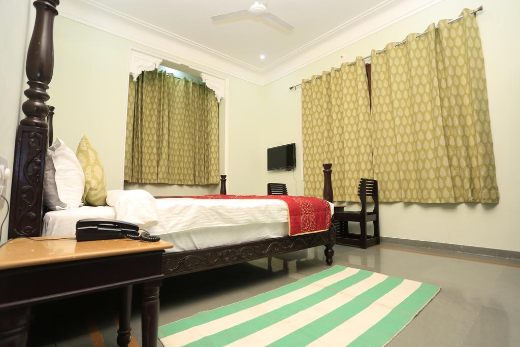 Sai Palace Hotel Udaipur Luaran gambar